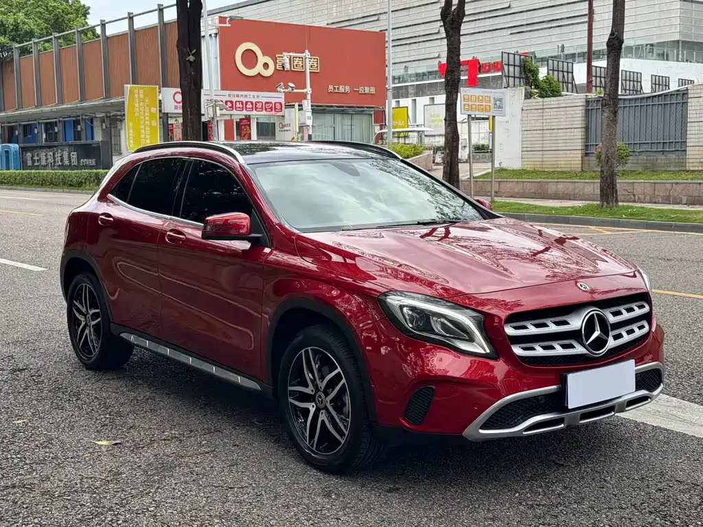 Mercedes-Benz GLA 2017 GLA 200 Fashion Edition