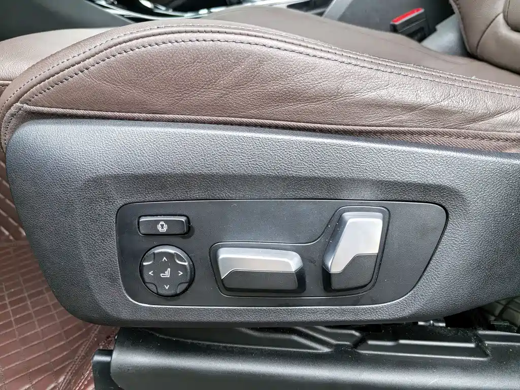 BMW X3 2020 xDrive28i Luxury Package - фото 19