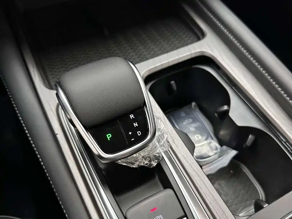 Chery Arrizo 8 2025 2.0T DCT Jin