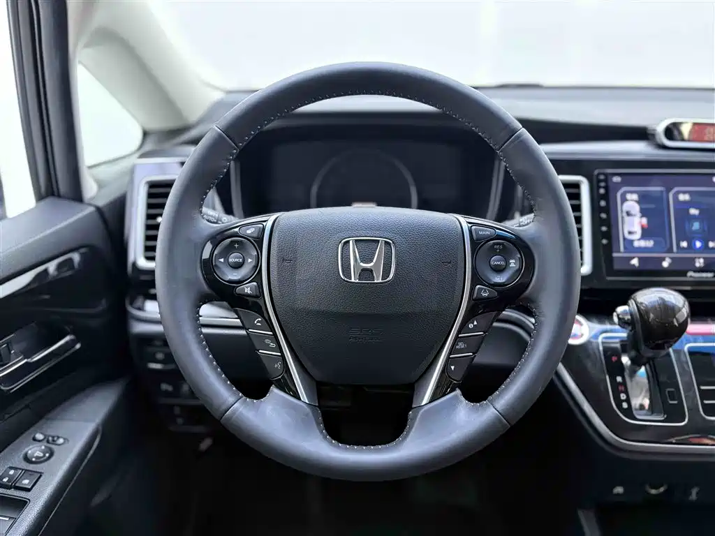 Honda Elysion 2019 2.0L Hybrid Supreme Edition