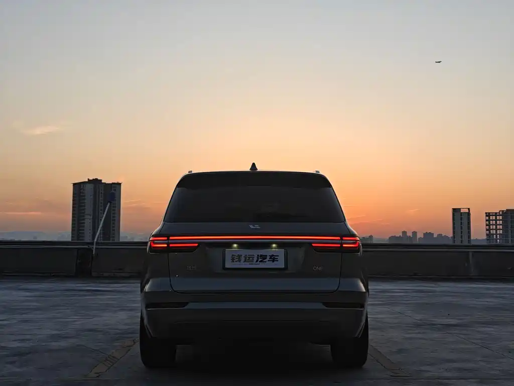 Li Auto ONE 2021 Extended-Range 6-Seater
