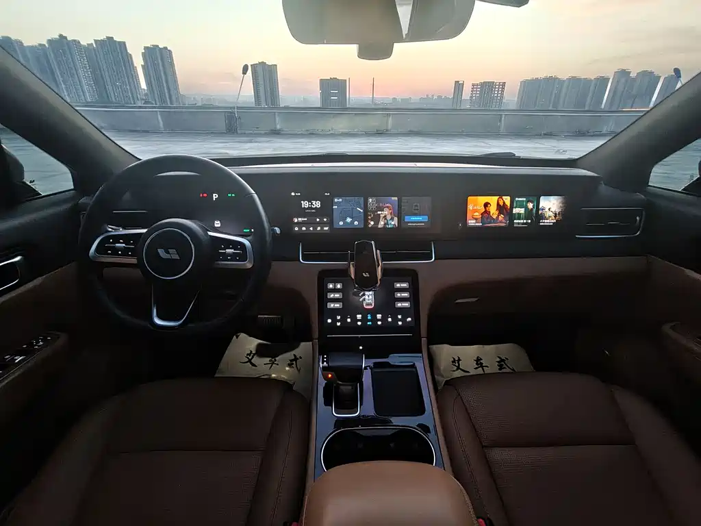 Li Auto ONE 2021 Extended-Range 6-Seater