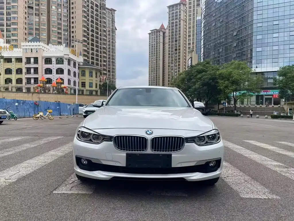 BMW 3 Series 2018 320Li xDrive Fashion Edition