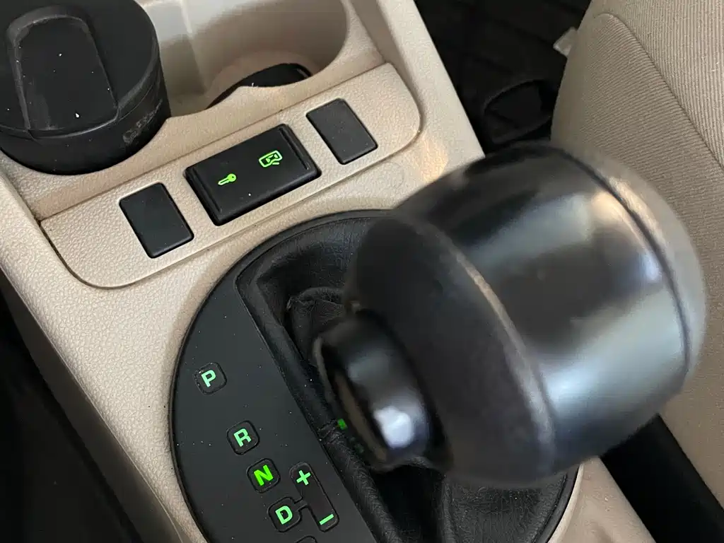 Skoda Fabia 2011 1.4L Automatic Jingling Edition