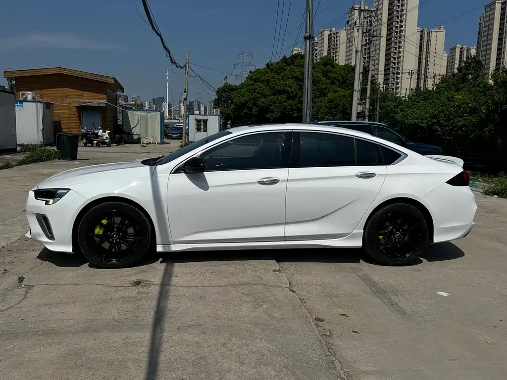 Buick Regal 2020 GS 28T Premium
