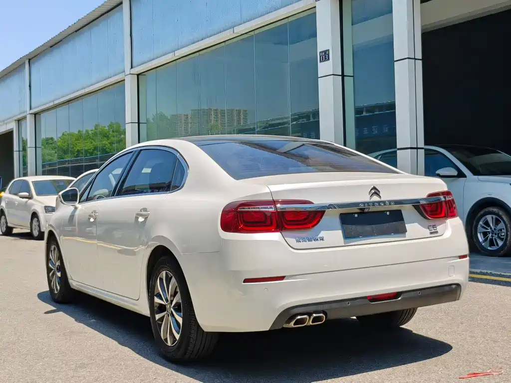Citroën C6 2021 400THP Comfort Edition