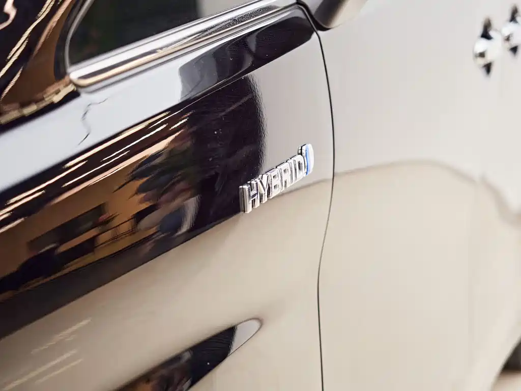 Toyota Alphard 2021 Hybrid 2.5L Premium Edition