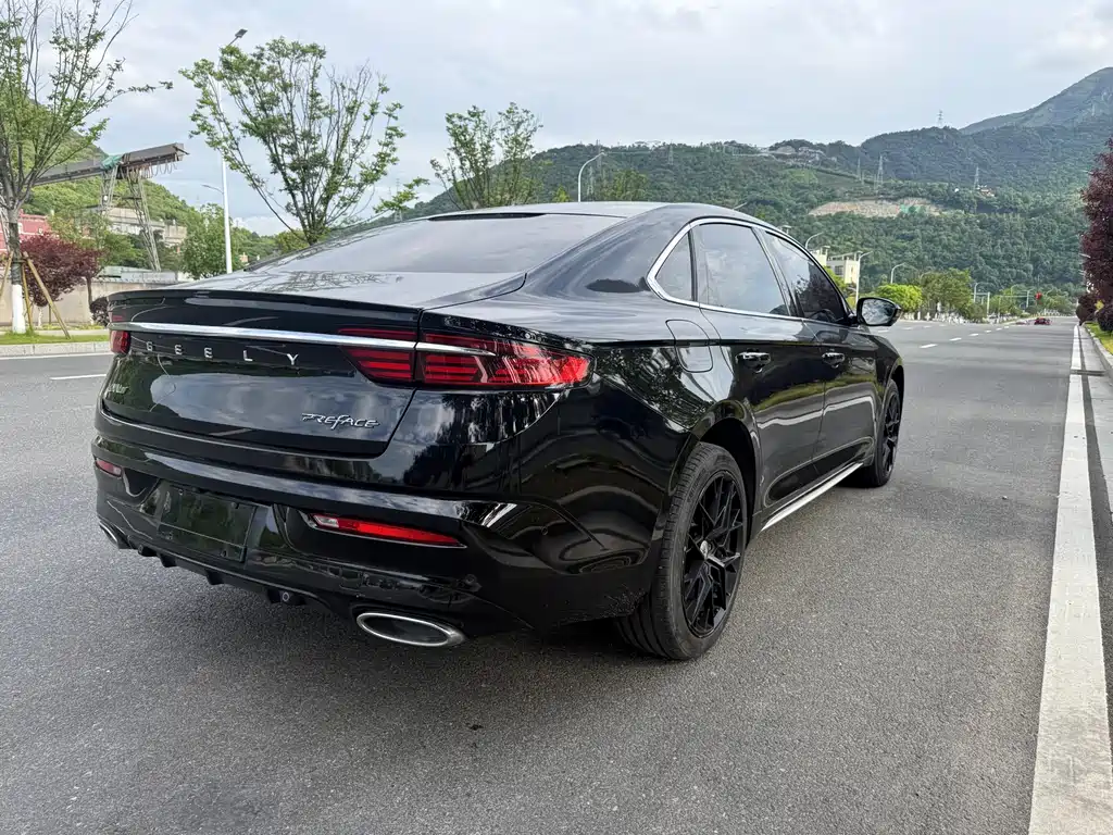 Geely Preface 2021 2.0TD Premium Edition