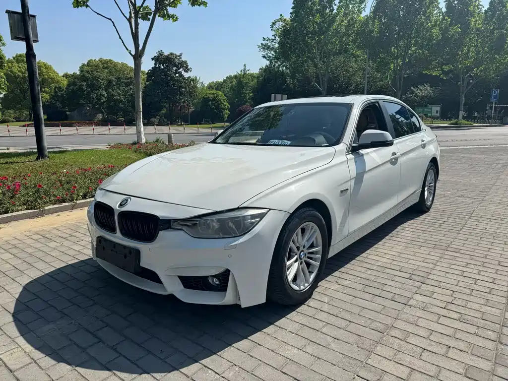 BMW 3 Series 2013 320Li Fashion Edition