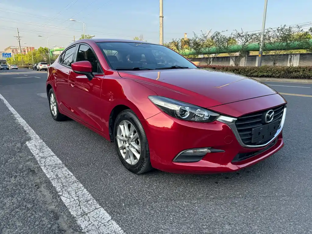 Mazda 3 Axela 2017 Sedan 1.5L Automatic Comfort Edition China V