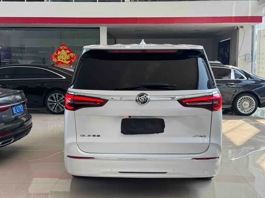 Buick GL8 2023 ES Land Business Comfort Trim