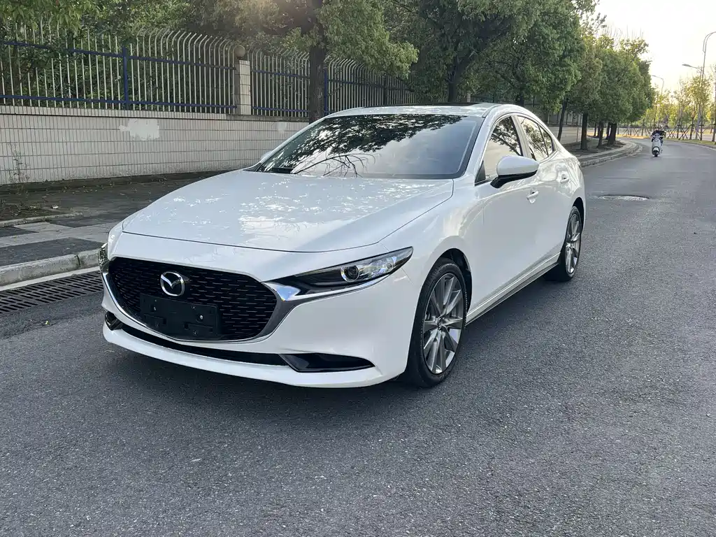 Mazda 3 Axela 2021 2.0L Automatic Zhiya Edition
