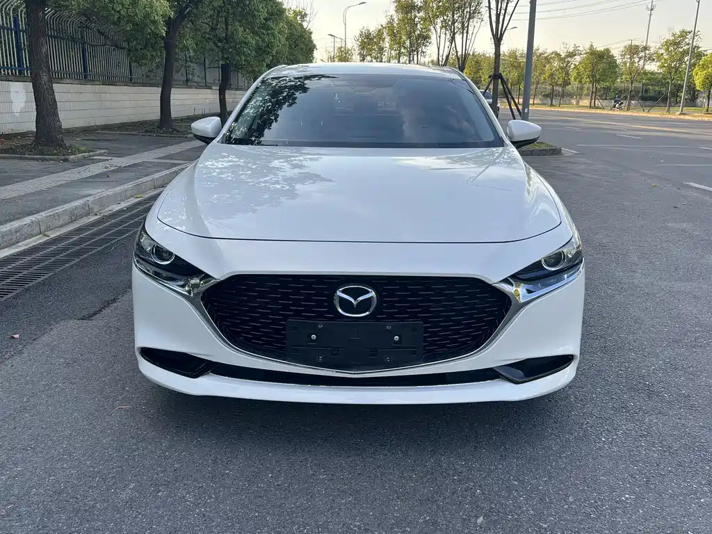 Mazda 3 Axela 2021 2.0L Automatic Zhiya Edition