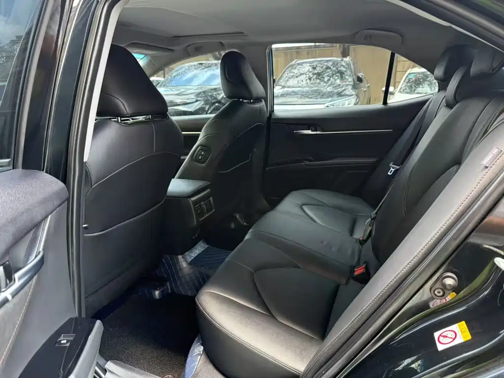 Toyota Camry 2018 2.0G Luxury Edition