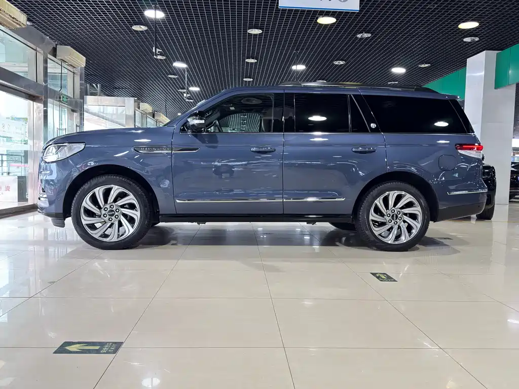 Lincoln Navigator 2022 3.5T Reserve