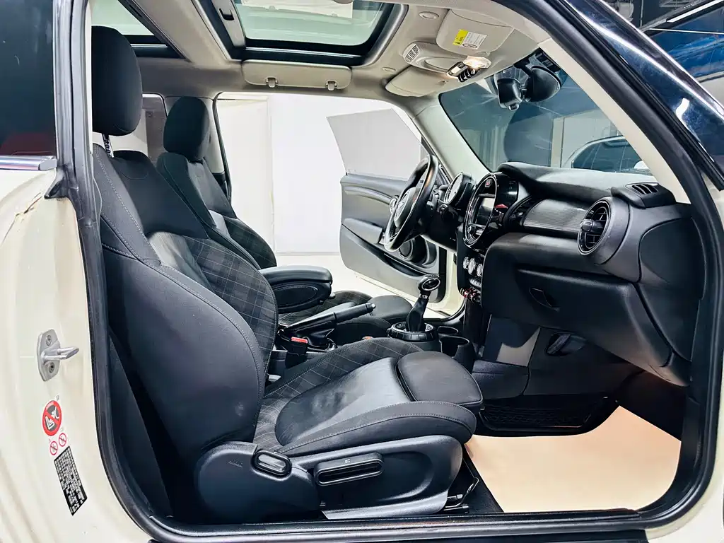 MINI Cooper 2016 1.5T