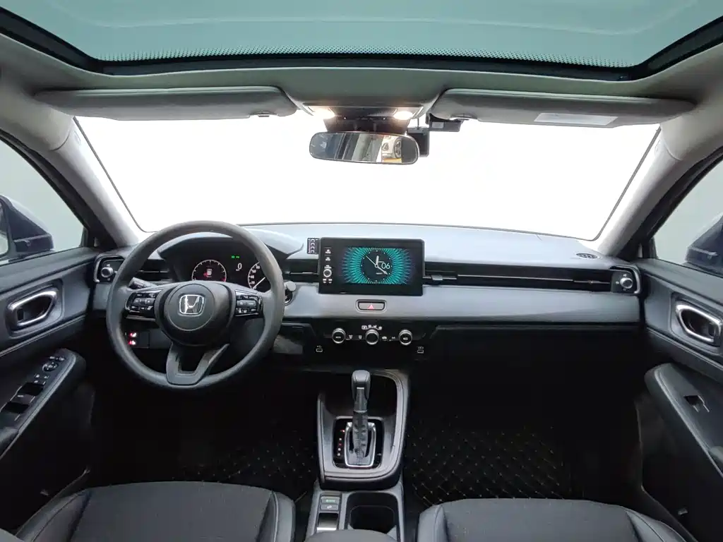 Honda Vezel 2023 1.5L CVT Pioneer Edition