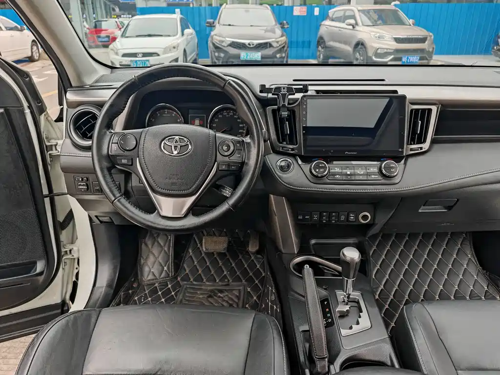 2016 Toyota RAV4 2.5L Automatic AWD Premium