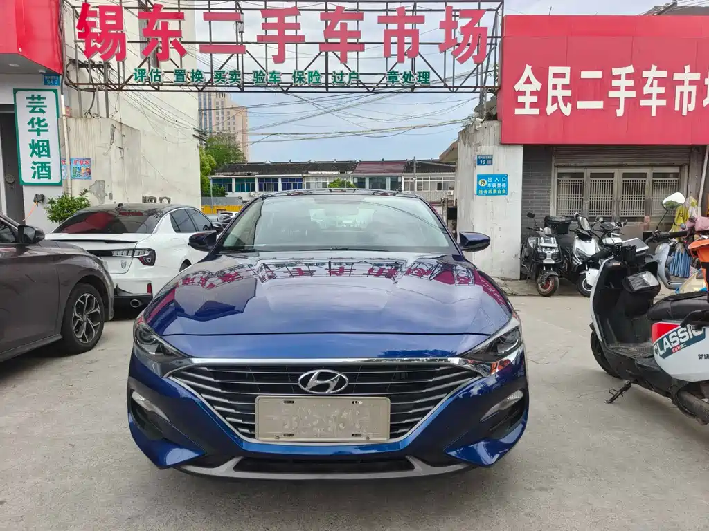 Hyundai LAFESTA 2019 240TGDi Sport Edition China V