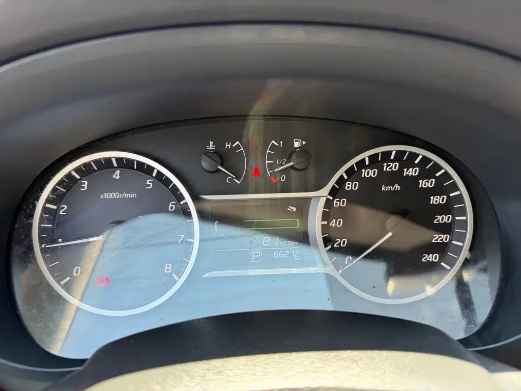Nissan Bluebird 2016 1.6L CVT Zhiku Edition