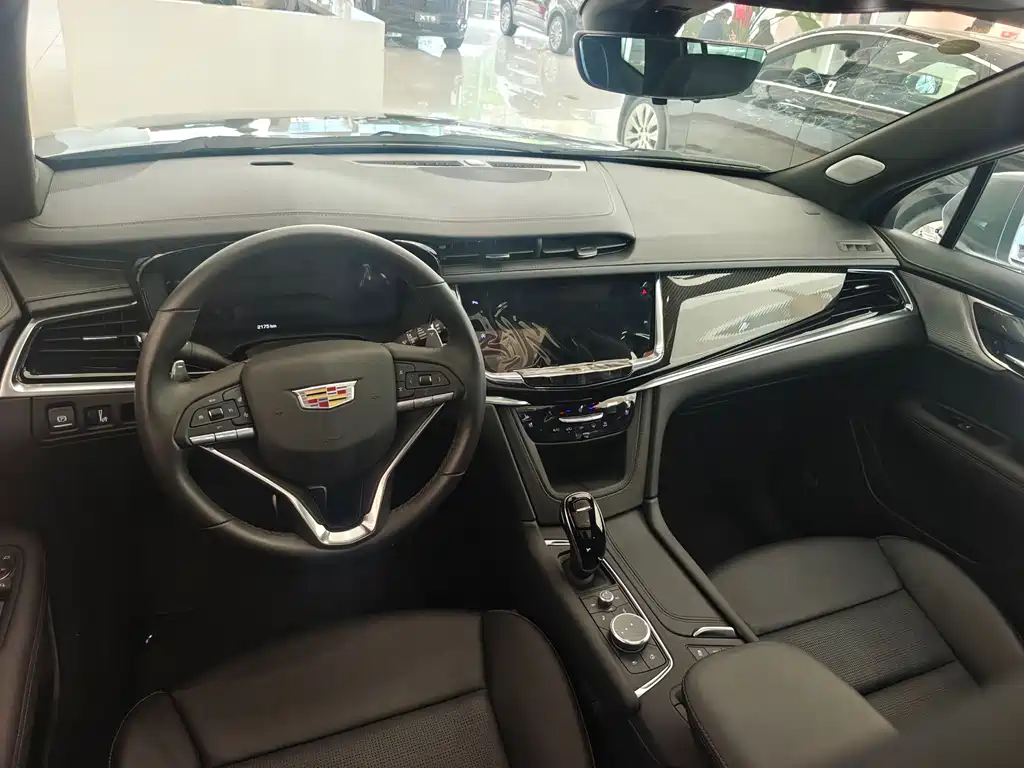 Cadillac XT6 2025 2.0T 6-Seater AWD Premium Executive Black Label Edition