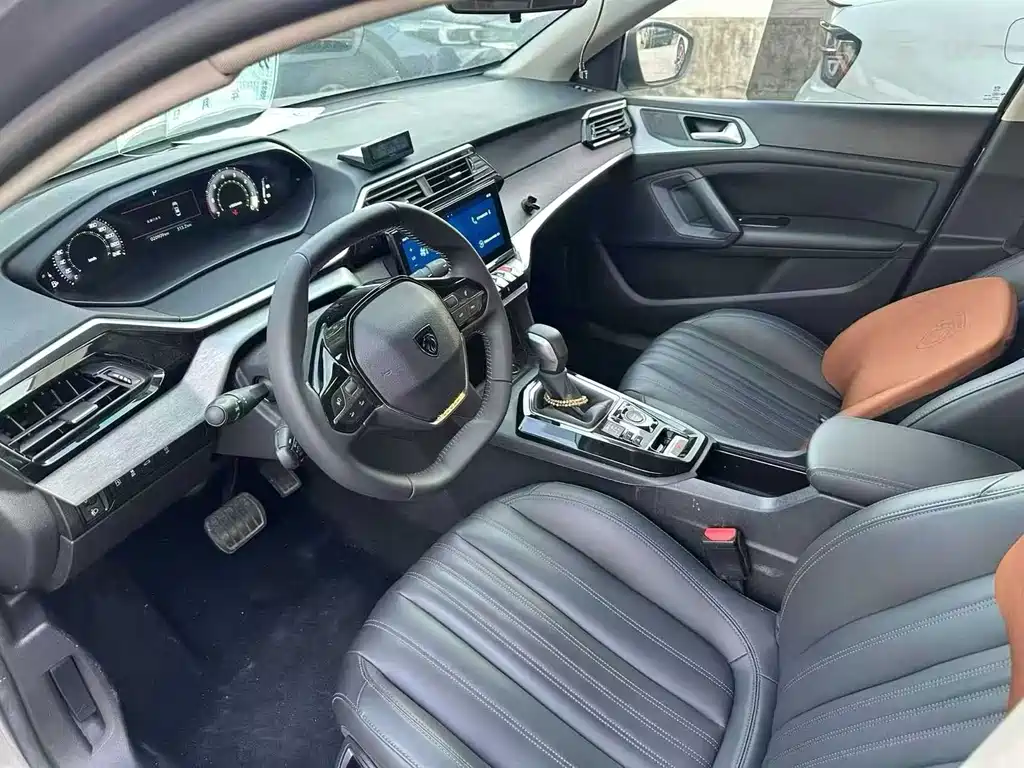 Peugeot 408 2022 1.6T Zhuiguang Edition