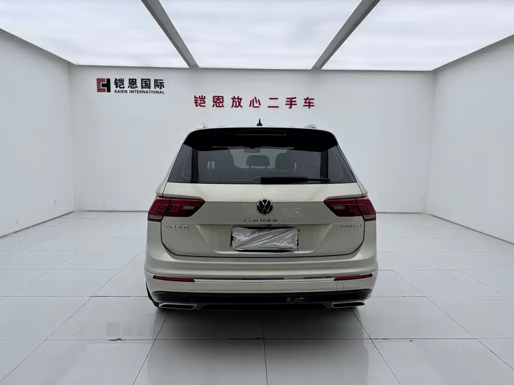 Volkswagen Tiguan L 2021 330TSI Automatic FWD R-Line Yuexiang Edition