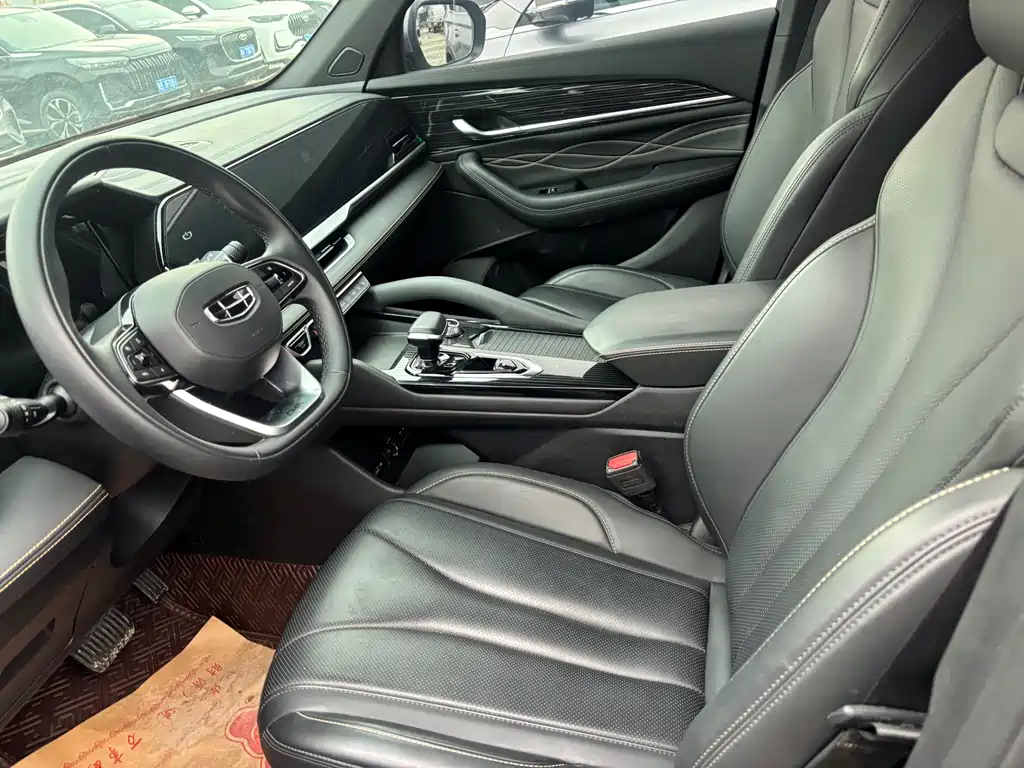 Geely Monjaro 2024 2.0TD High Power Automatic FWD Yunqi Edition