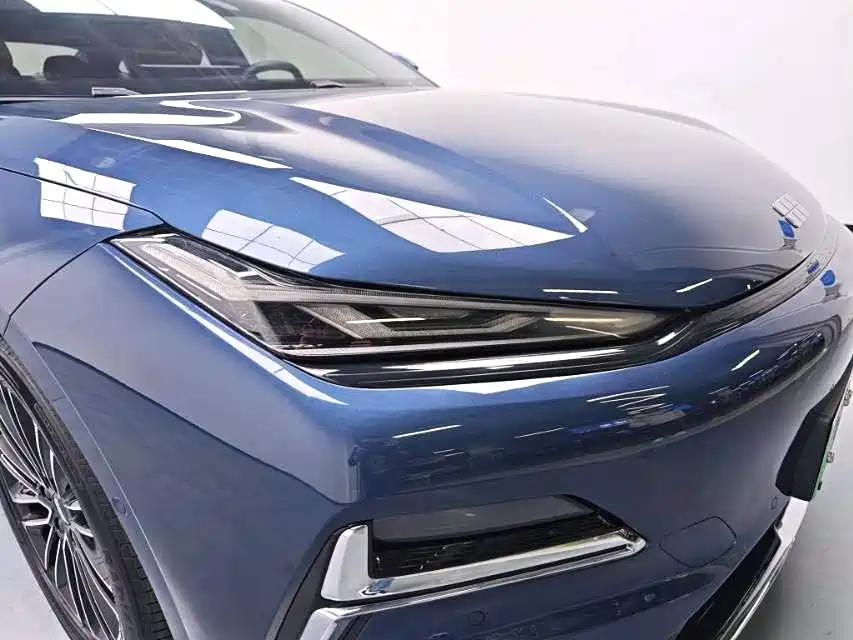 Geely Galaxy Xingyao 8 2025 130km EM-i Prestige Edition