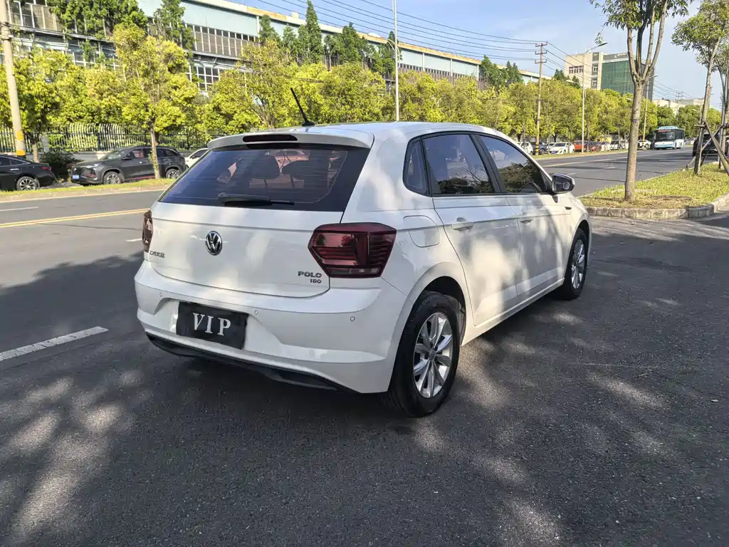 Volkswagen Polo Plus 2019 1.5L Automatic Colorful Tech Edition