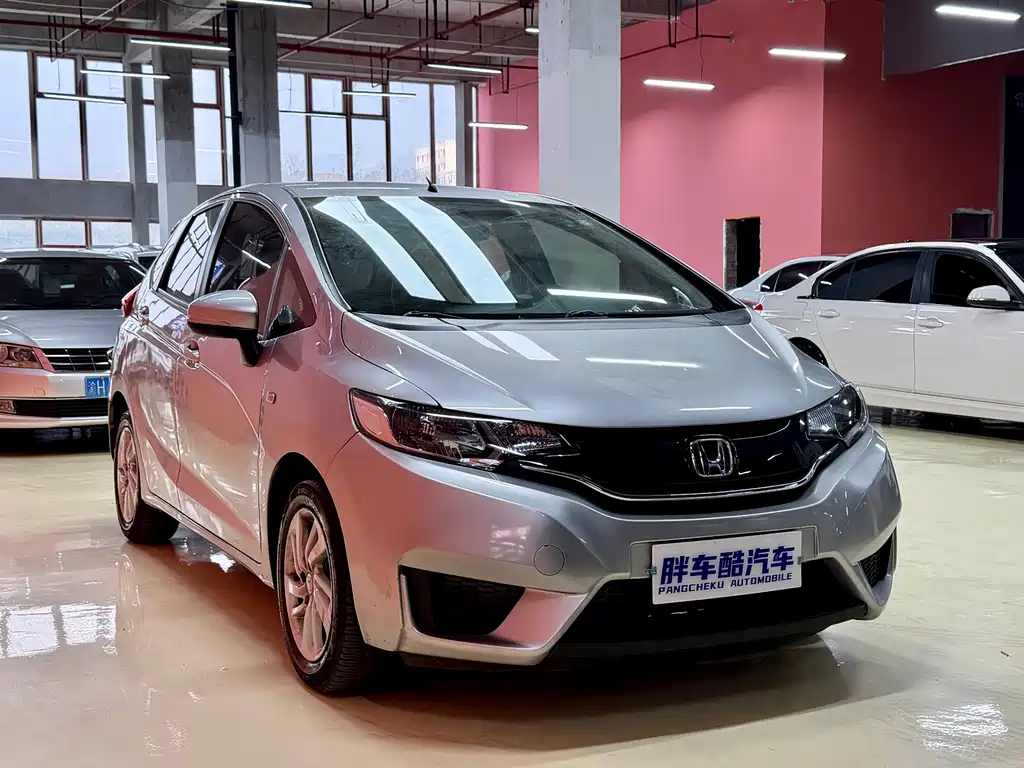 Honda Fit 2014 model 1.5L LX CVT Comfort