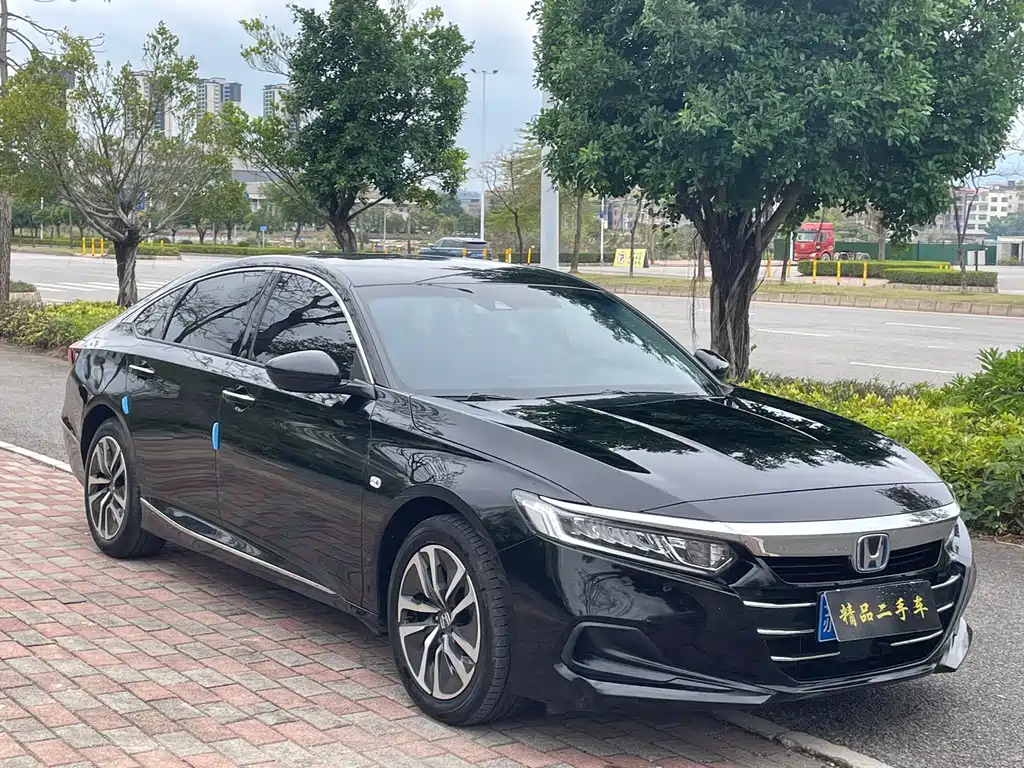 Honda Accord 2022 Hybrid 2.0L Sharp Cool Edition