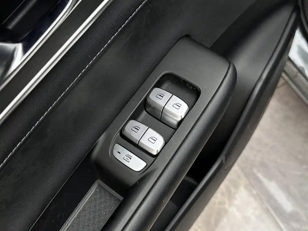 Chery Tiggo 8 Plus 2025 290TGDI DCT Chengfeng Edition