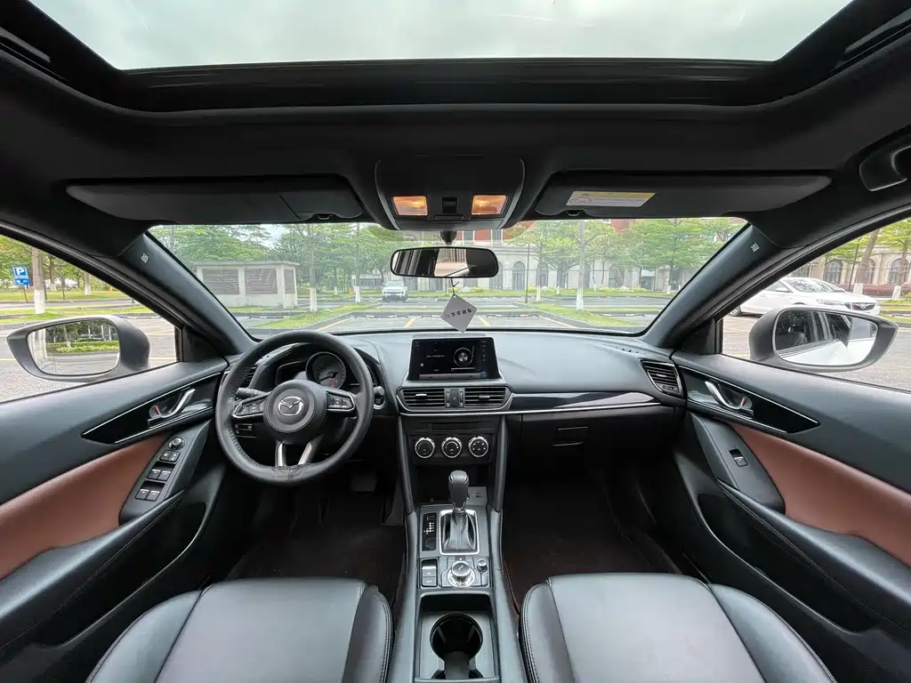 Mazda CX-4