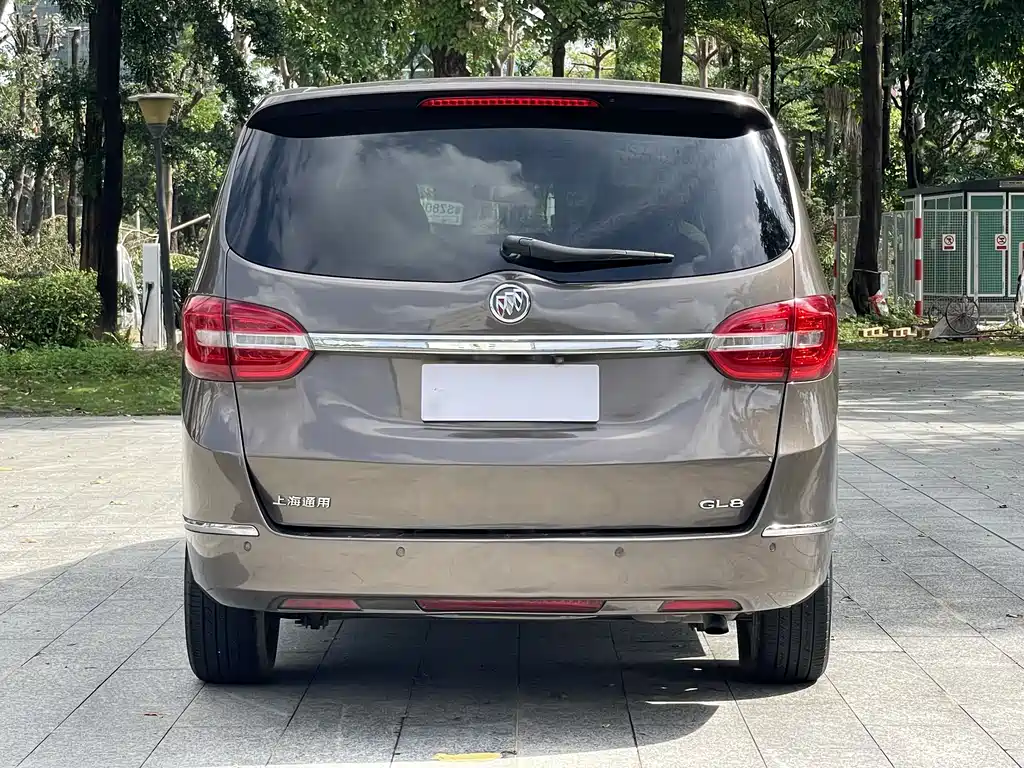 Buick GL8 2014 2.4L CT Luxury Business Comfort Edition