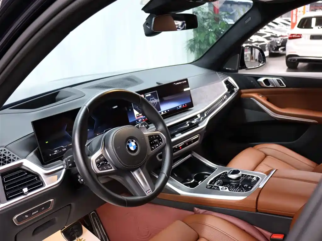 BMW X7 2023 xDrive40i M Sport Package