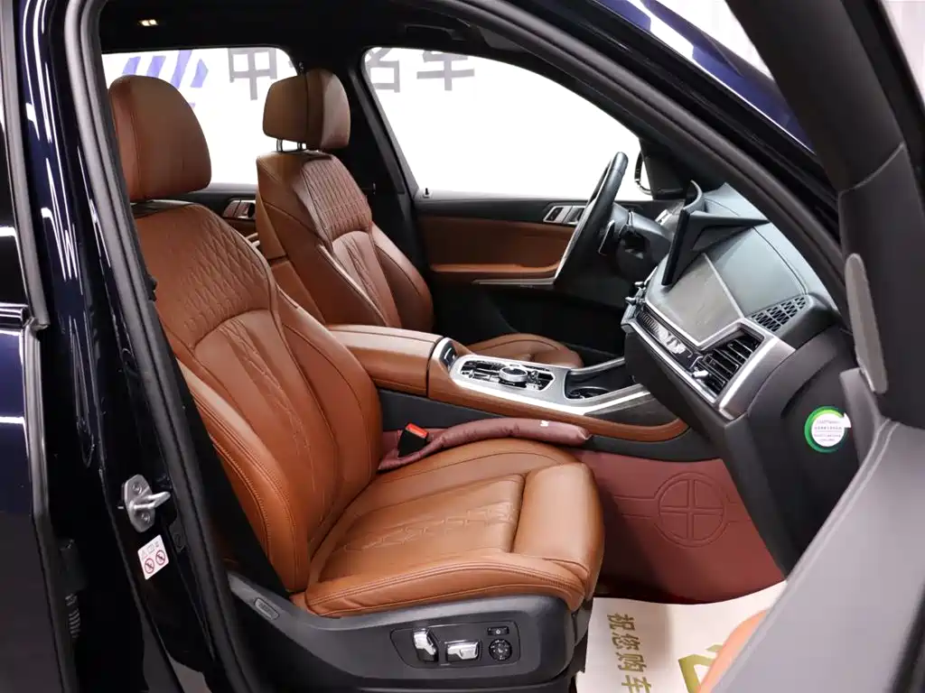 BMW X7 2023 xDrive40i M Sport Package