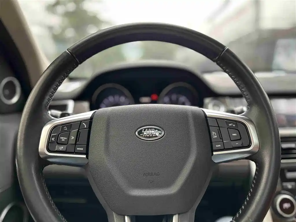 Discovery Sport 2017 2.0T HSE LUXURY