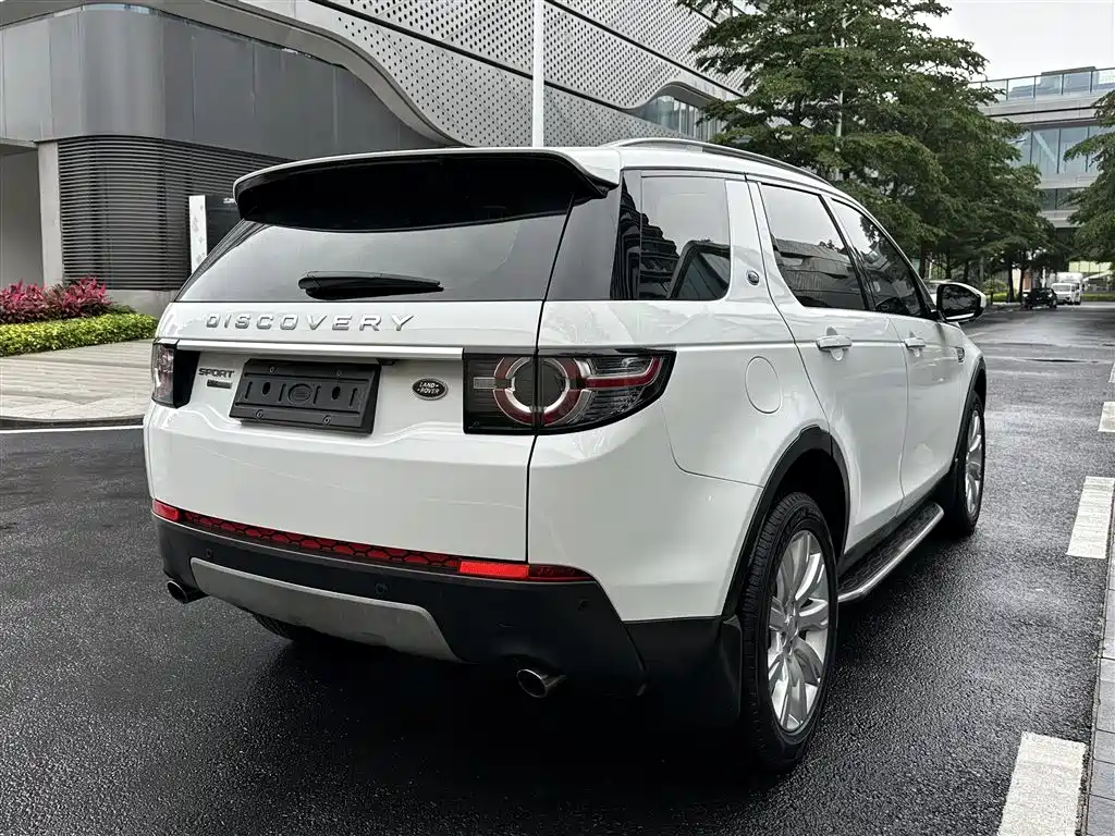 Discovery Sport 2017 2.0T HSE LUXURY