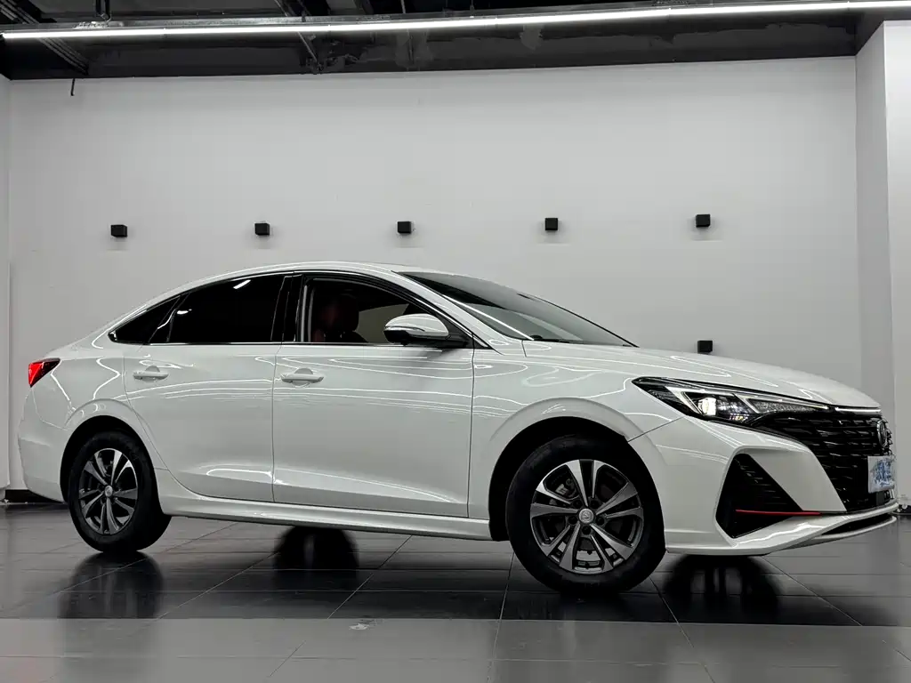 Changan Eado 2023 Changxiang Edition PLUS Blue Whale NE 1.4T GDI DCT Premium
