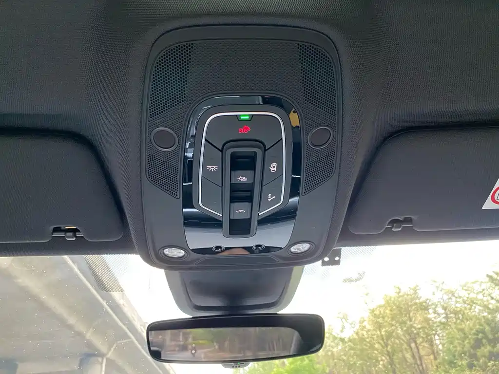 Audi A6L 2024 45 TFSI臻选动感型