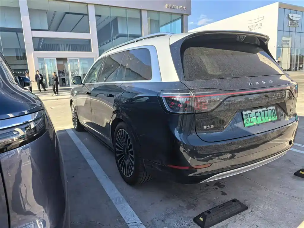 AITO M9 2025 EREV Ultra 52kWh 6-Seater (192-Line LiDAR)