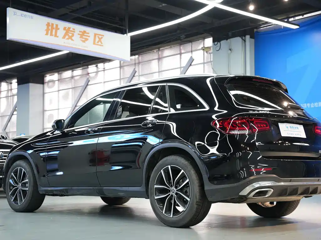 Mercedes-Benz GLC 260 L 4MATIC Luxury 2021