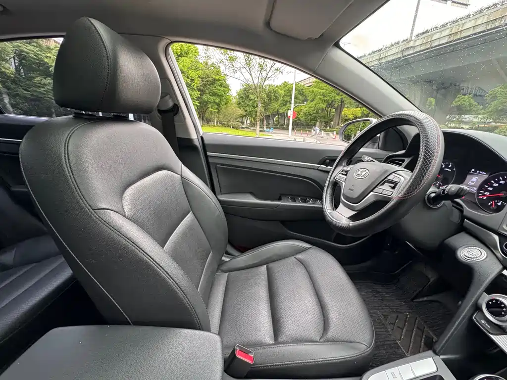 Hyundai Elantra 2020 1.5L CVT Zhixuan Elite