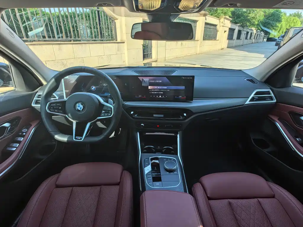 BMW 3 Series 2025 325Li M Sport Package