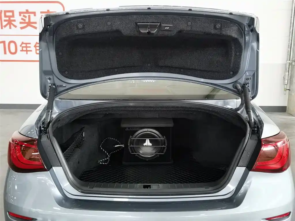 Infiniti Q70L 2019 2.0T Yuxiang Edition