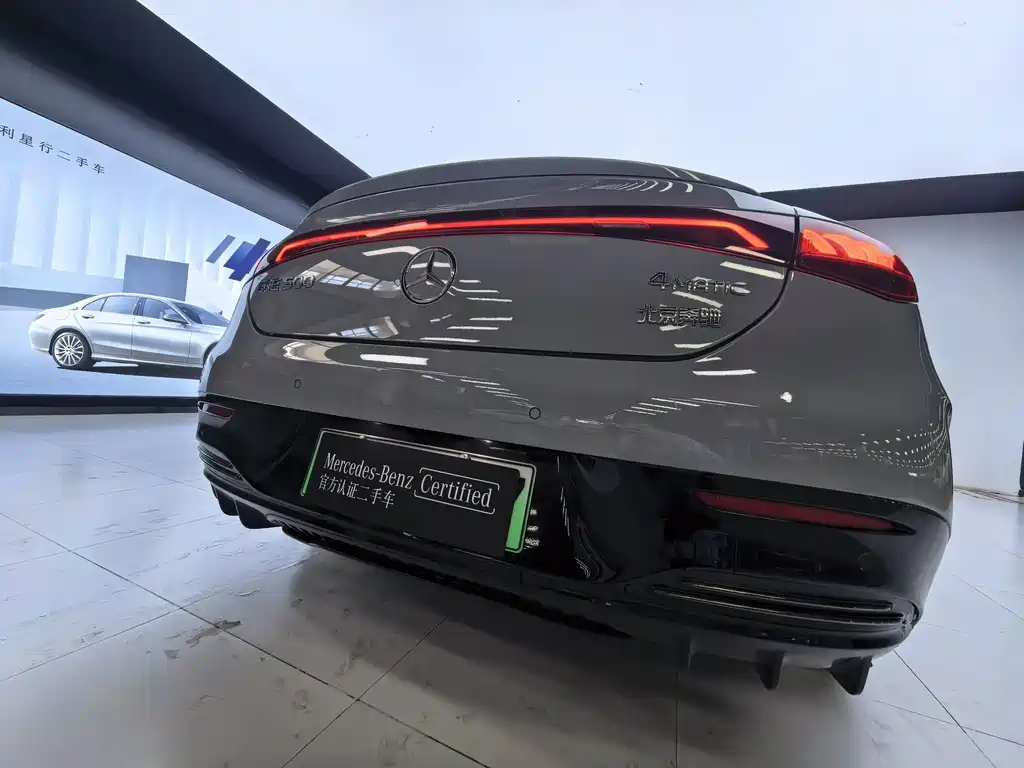 Mercedes-Benz EQE 500 4MATIC Flagship Edition 2025