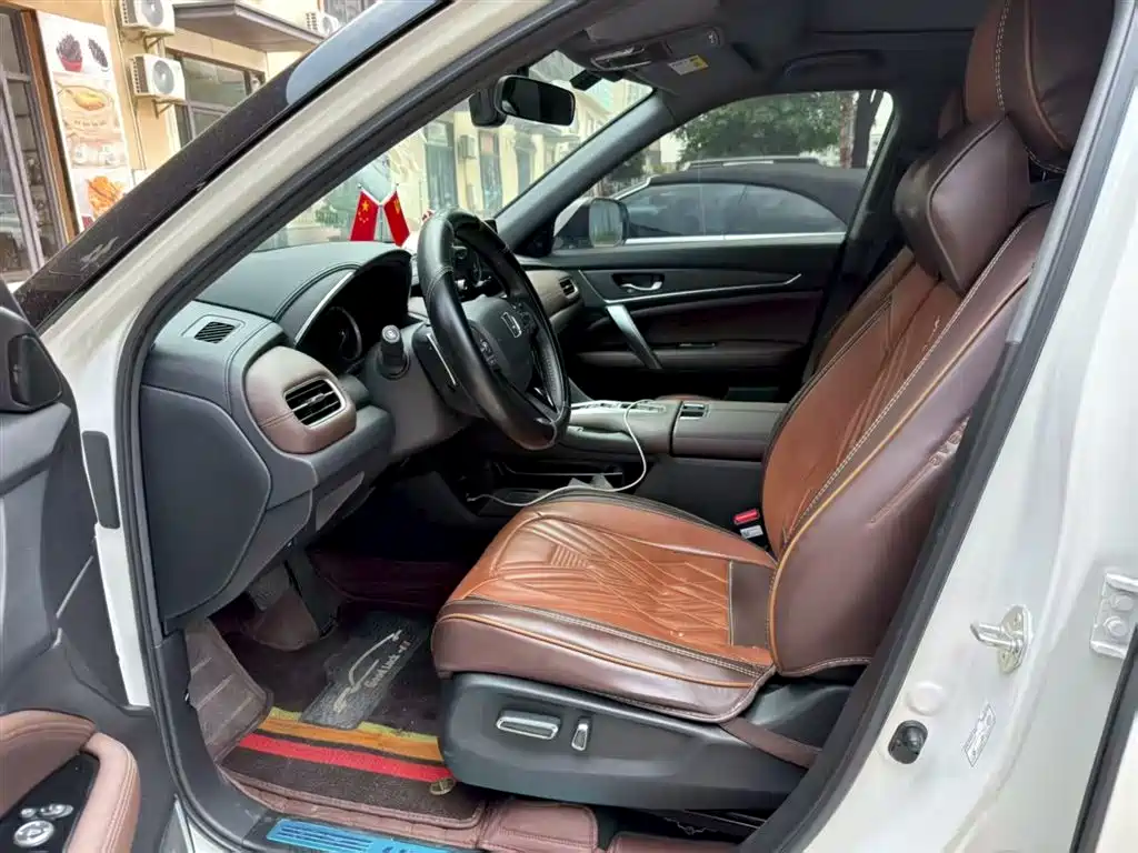 Honda UR-V 2023 370TURBO 2WD Zunya Edition