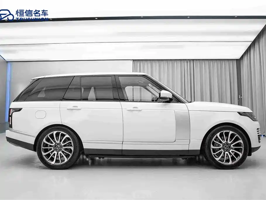 Range Rover 2021 3.0 L6 Vogue Edition