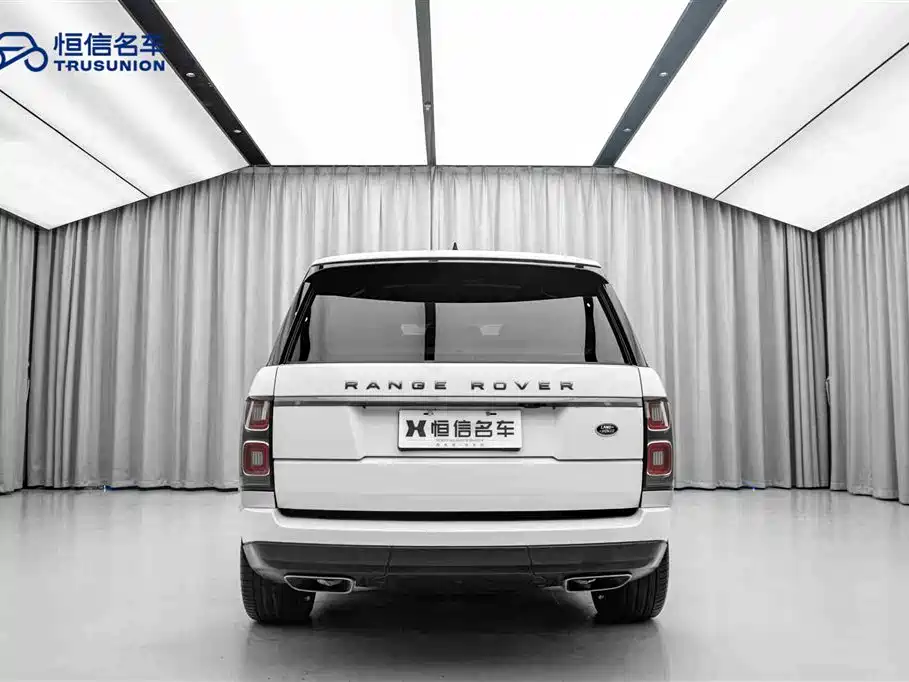 Range Rover 2021 3.0 L6 Vogue Edition